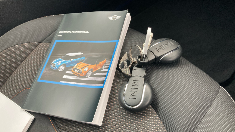 MINI Hatchback 1.2 One 5dr Petrol Hatchback